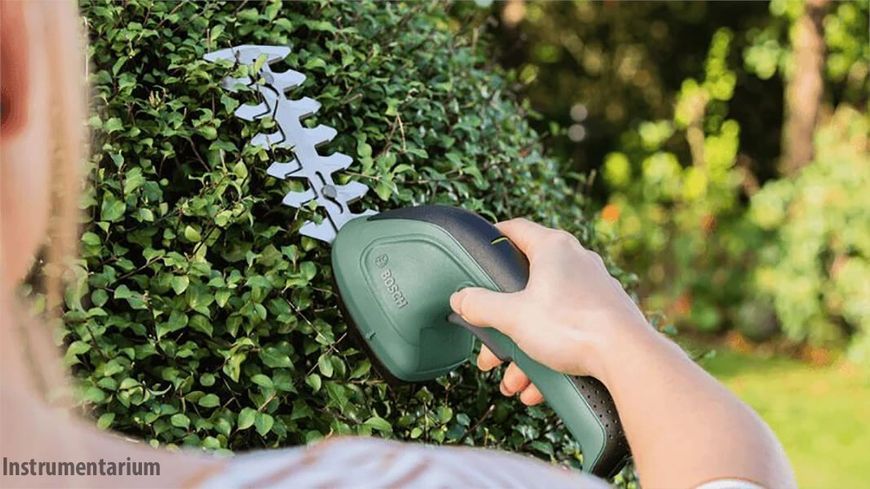 Акумуляторні ножиці Bosch Easy Shear із кабелем Micro USB : АКБ 3.6V, 1.5 Аh 0600833303 0600833303 фото