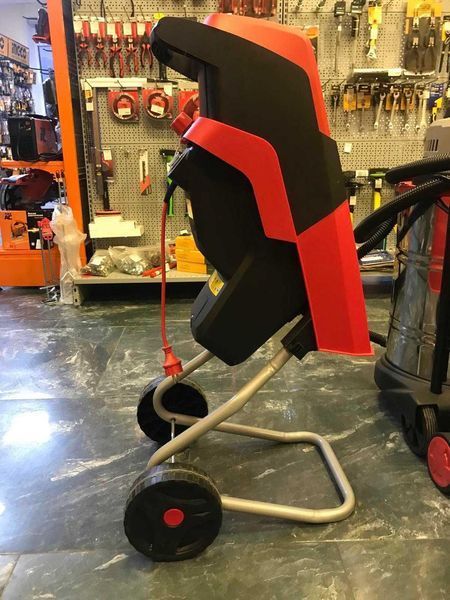 Садовий електричний подрібнювач гілок (шредер) Vitals Master Zs 2240by : 2.2 кВт, 15кг гілкоподрібнювач дробилка Zs 2240by фото
