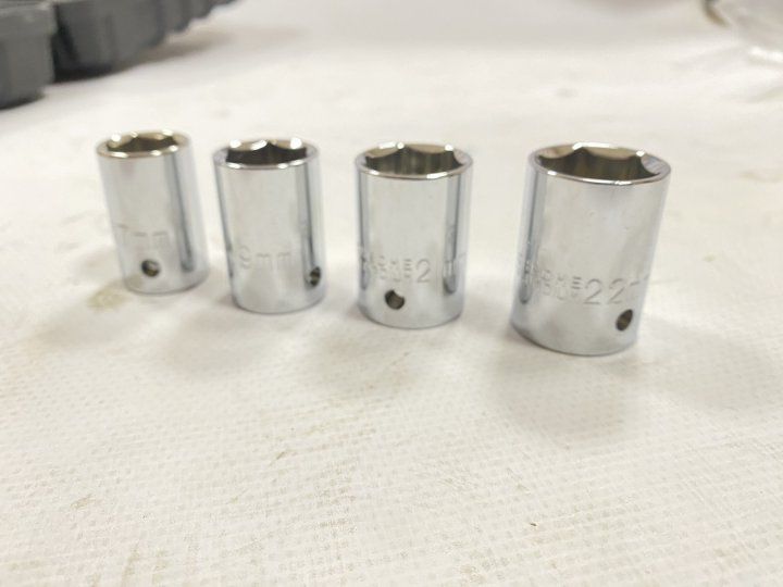 Потужний гайковерт ударний електричний LEX LXEIW20 : 1/2", 2000 Вт, 700Нм, Польща LXEIW20 фото